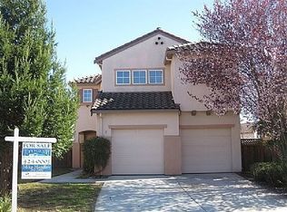 5 Oyster Bay Cir, Salinas, CA 93906