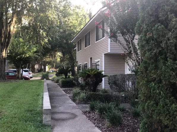 807 SW 60th Ter, Gainesville, FL 32607