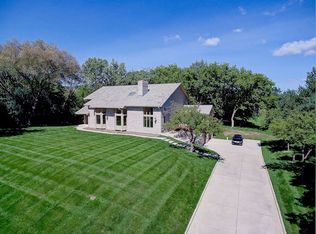 N11W29562 Kings Way, Waukesha, WI 53188