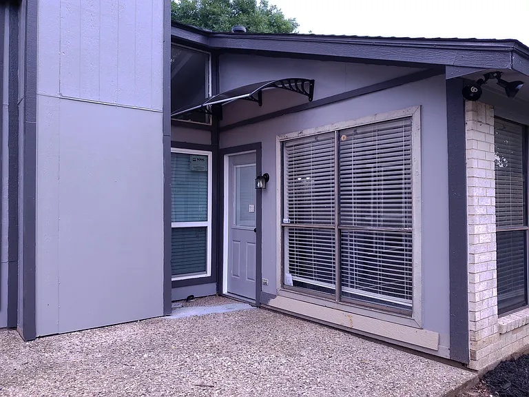 7663 Blue Carriage Ct — Photo 18