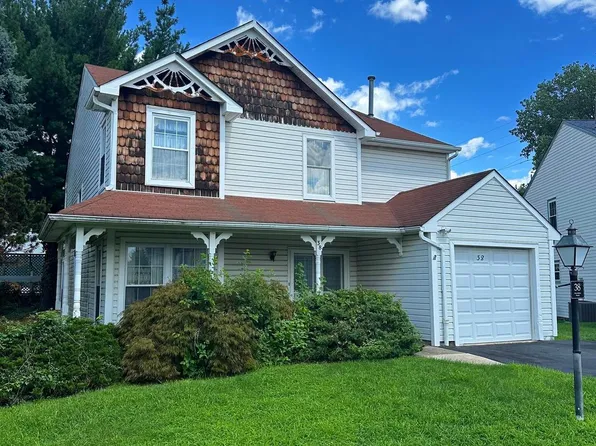 38 Magnolia Pl, Philadelphia, PA 19115