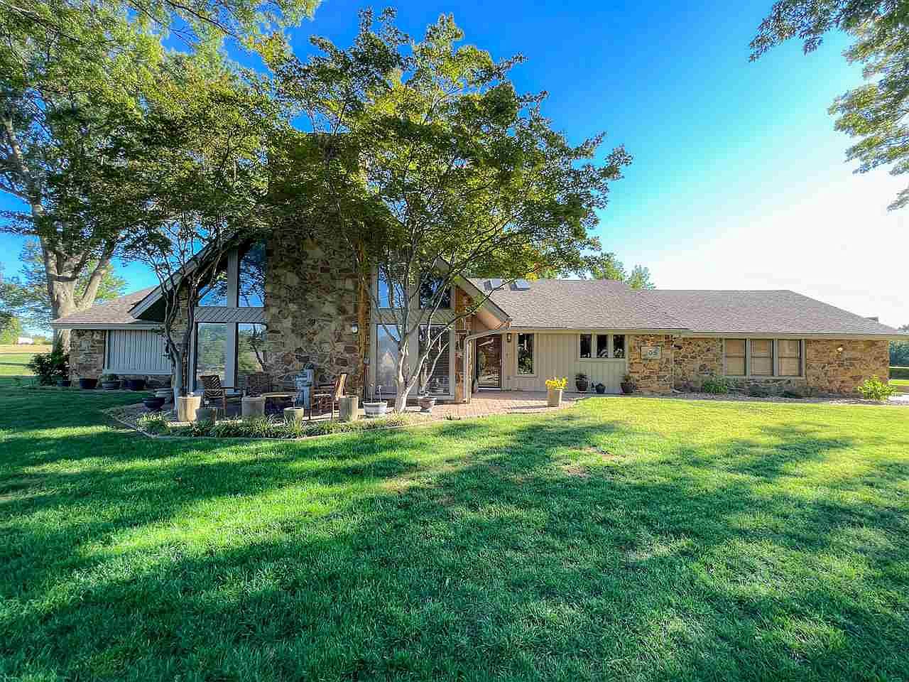 105 Stoneridge Rd, Ponca City, OK 74604 Zillow