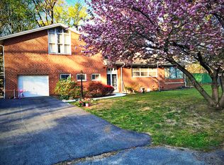 4900 Brentley Rd, Temple Hills, MD 20748