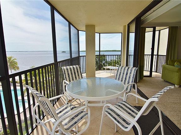 2nd image of 17080 Harbour Pointe Dr #411