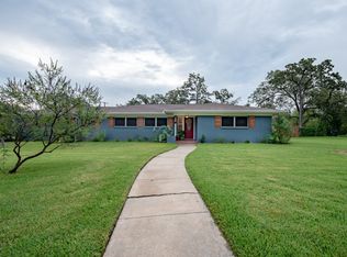 811 Esther Blvd, Bryan, TX 77802