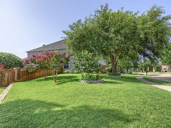 4th image of 2201 Pharr Dr