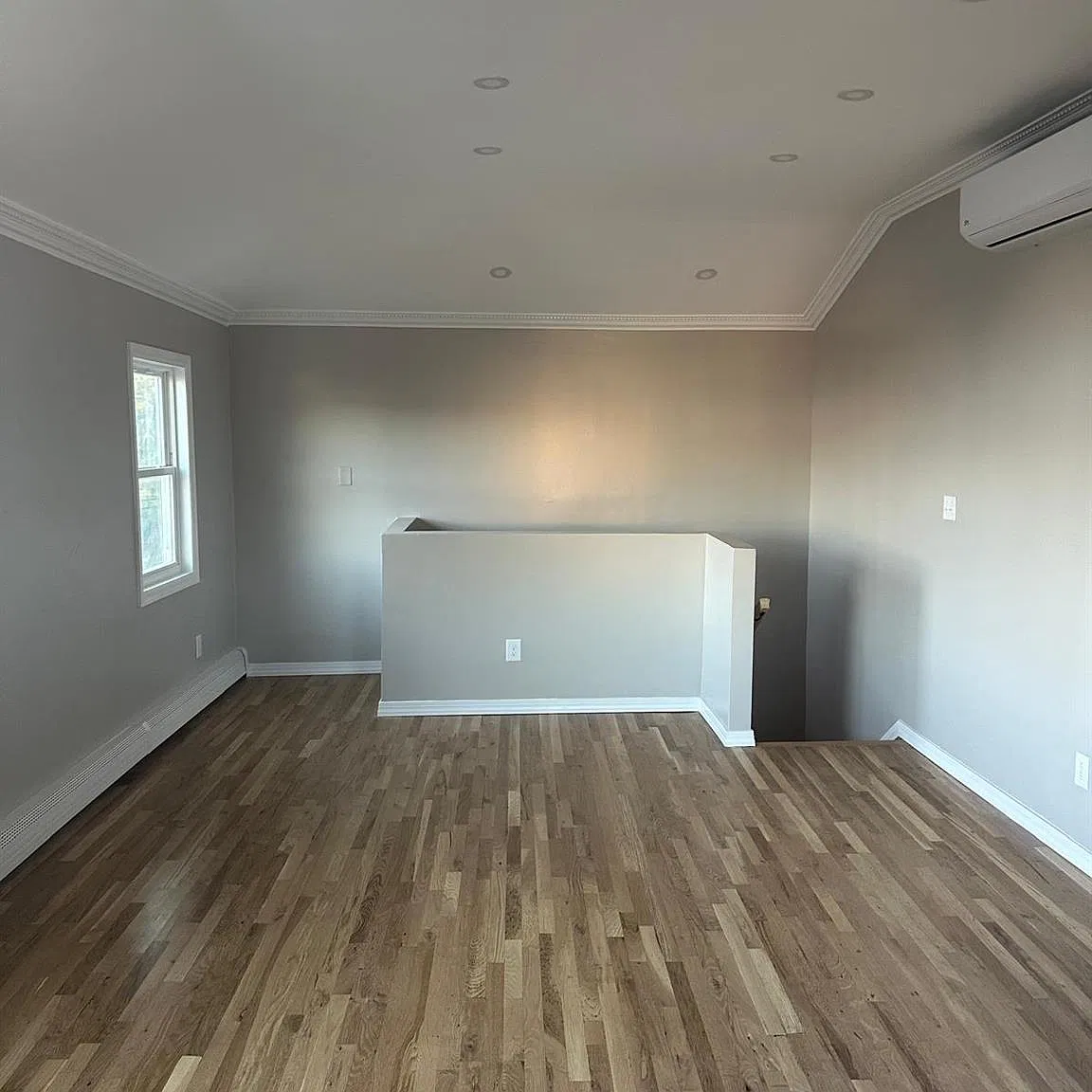 3 bed, 2.0 bath, 2184 sqft, $3,750 — Photo 4