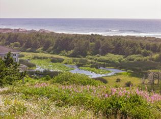 45200 Proposal Point Dr, Neskowin, OR 97149