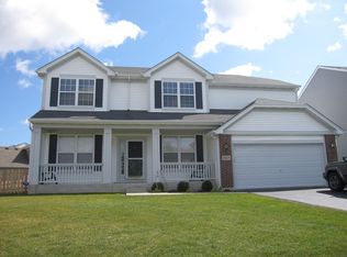 39203 N Calder Ln, Beach Park, IL 60083