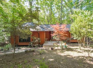 5421 Hideaway Dr, Chapel Hill, NC 27516
