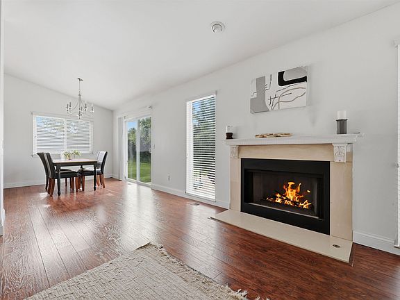 3rd image of 2679 Lacota Rd