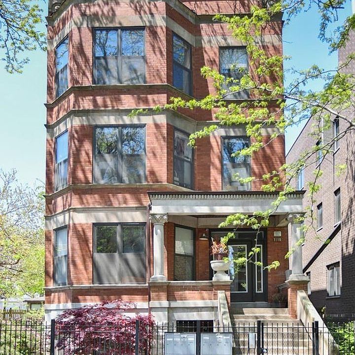 1st image of 1116 N Wood St #8680628