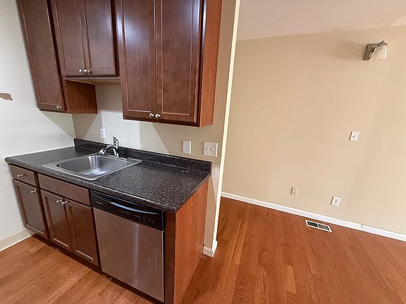 4th image of 4208 Watson Rd APT 105