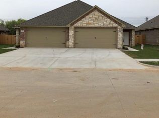 305 Amethyst Ct, Granbury, TX 76049