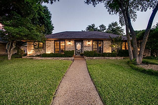 1st image of 12442 Pleasant Valley Dr