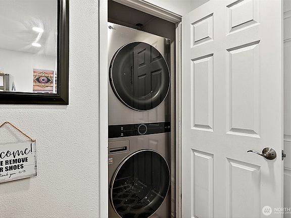 5th image of 1040 S 320th Street #19