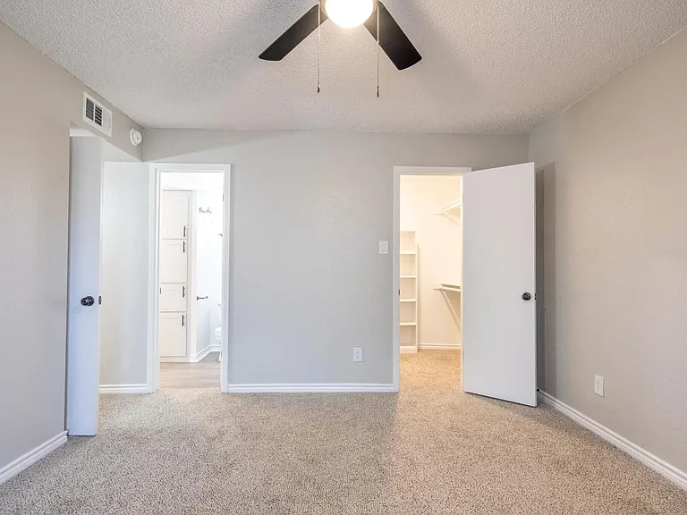 Skylar Pointe — Photo 21