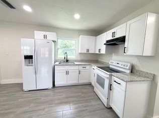 579 Wood Ave #581, Fort Myers, FL 33905