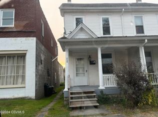 718 N 5th St, Sunbury, PA 17801