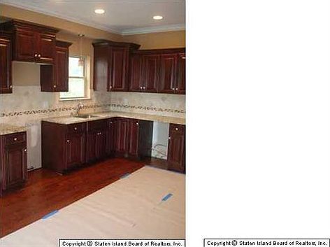 2nd image of 14 Hett Ave