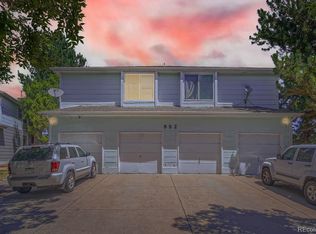 882 S Uravan Ct, Aurora, CO 80017