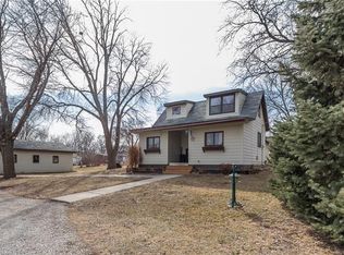 120 S 5th St, Patterson, IA 50218