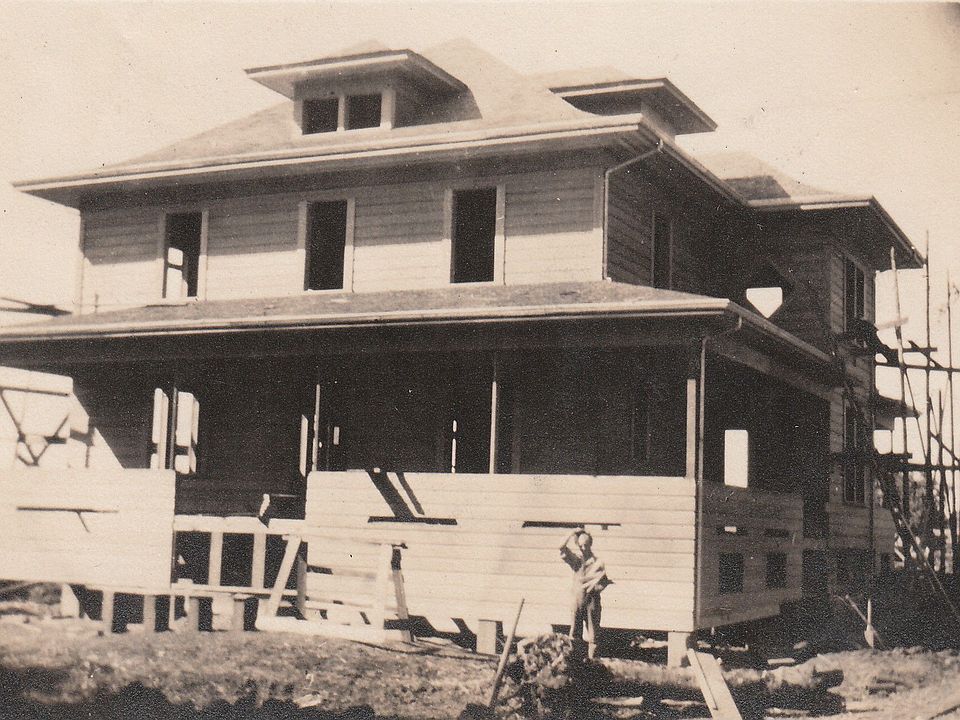 construction completion 1917