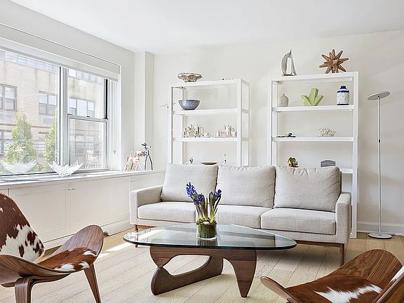 4th image of 1025 5th Ave #11EN