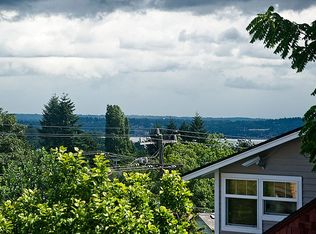 920 18th Ave #B, Seattle, WA 98122