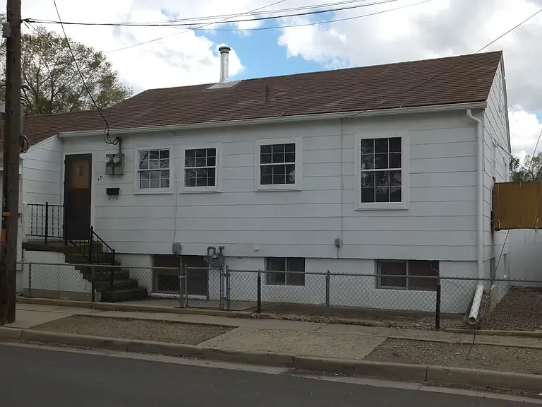 409 Soulsby St #A — Photo 29