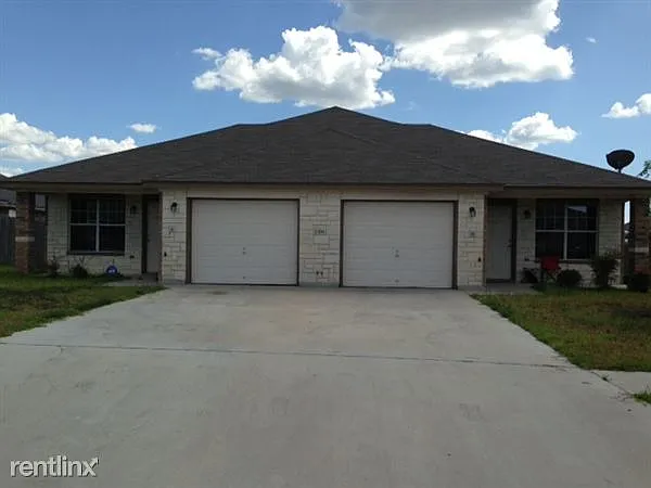 1308 Cinch