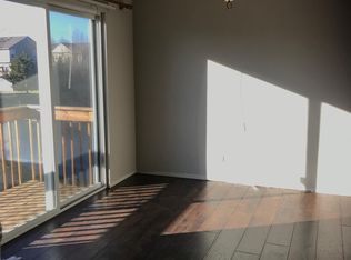 31768 N Pineview Blvd, Lakemoor, IL 60051