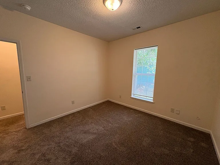 3200 Boyd St — Photo 12