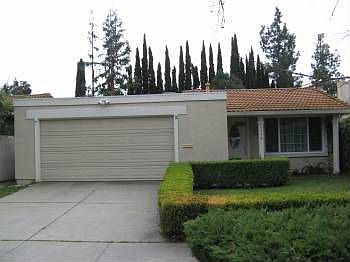 3rd image of 5398 Black Ave