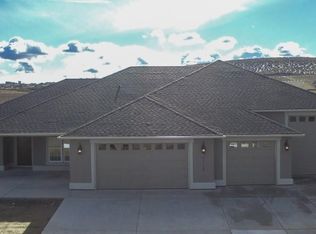 82703 Sagebrush Rd, Kennewick, WA 99338