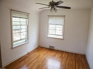 4437 Groveland Rd — Photo 22