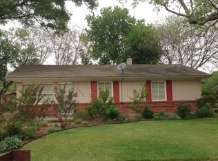 4820 Lynn Rd, Memphis, TN 38122