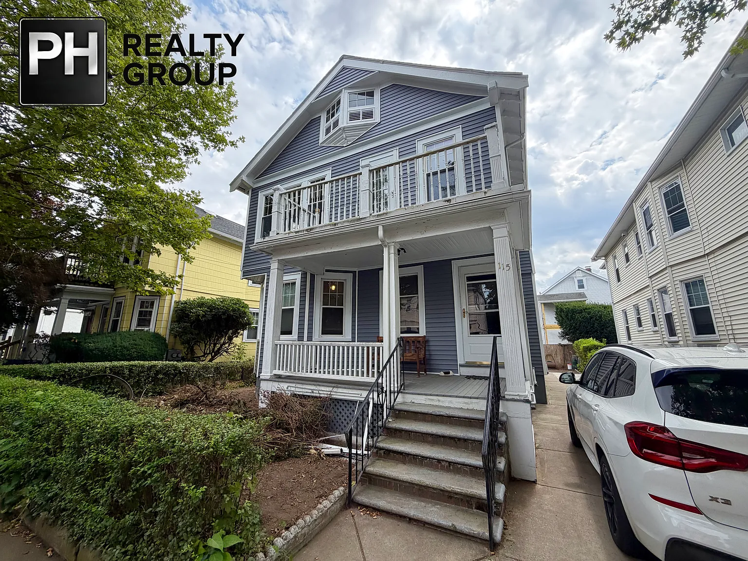 2 bed, 1100 sqft, $2,400 — Photo 1