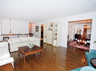 1 Cypress Ct, Fairfield, NJ 07004