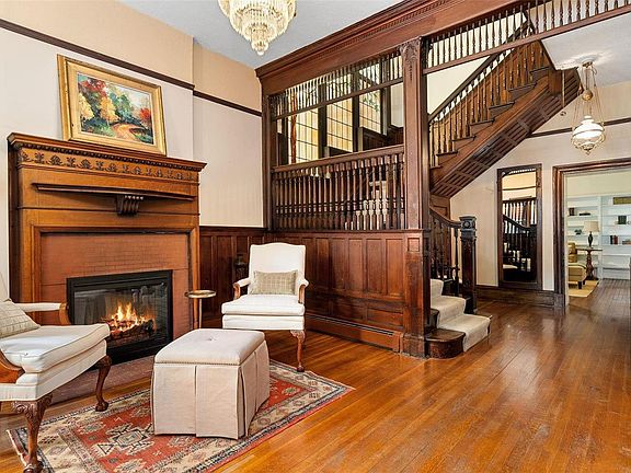 4th image of 4617 Westminster Pl