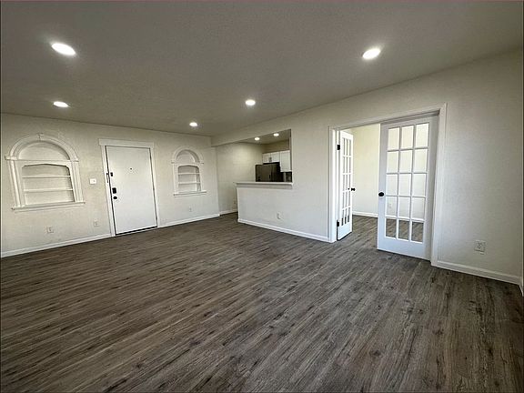 5th image of 5934 Victor St #11112665