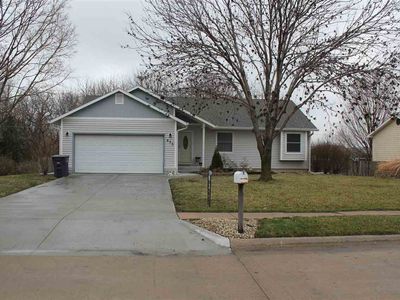833 Davis Dr, Manhattan, KS, 66502