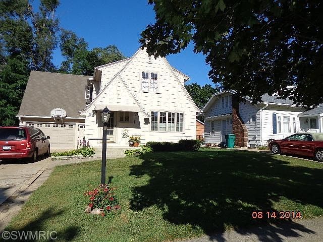 1st image of 95 Guest St