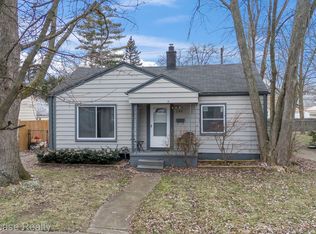 280 Dick Ave, Pontiac, MI 48341