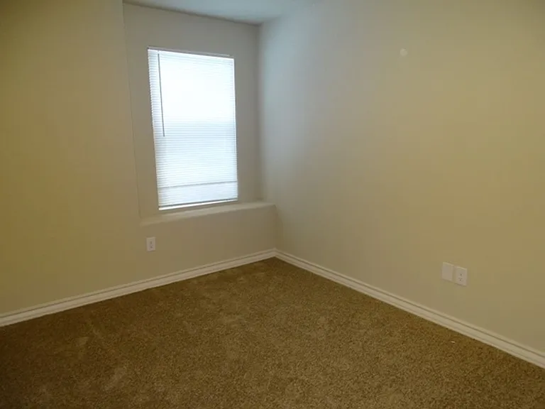 6414 Luglio Ln #101 — Photo 29