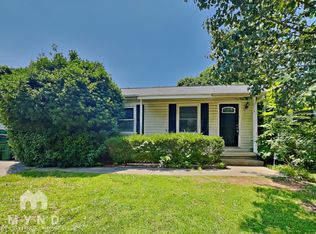 7610 Denon Hills Dr, Charlotte, NC 28212