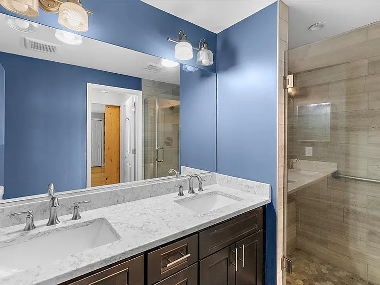 1134 Lake Heron Dr #1B — Photo 28