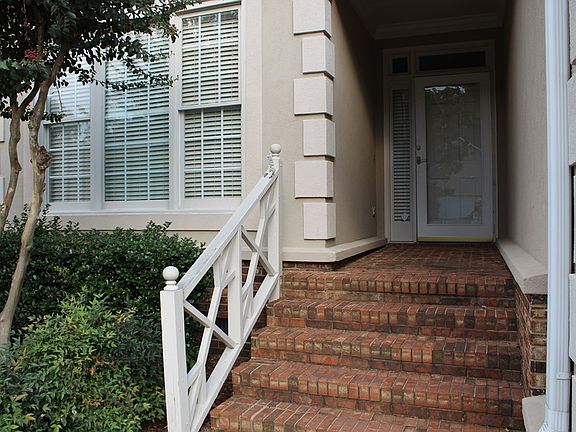 5th image of 1510 Thornebrooke Cir