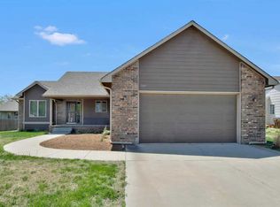 509 E Aetna Dr, Cheney, KS 67025