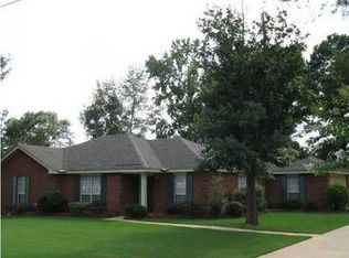 509 Saddlewood Dr, Pike Road, AL 36064
